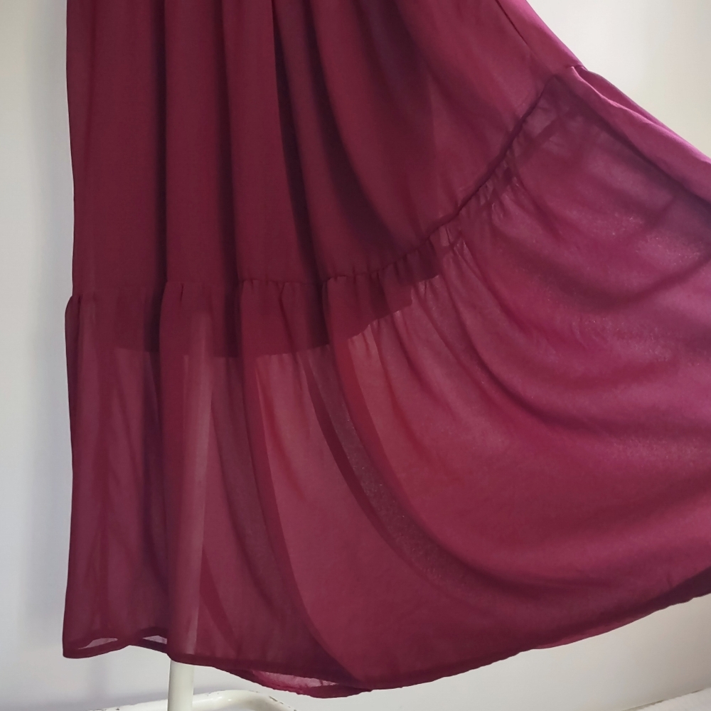 NWT Pretty Garden Hi Lo Tiered Maxi Dress /Medium - Picture 6 of 10